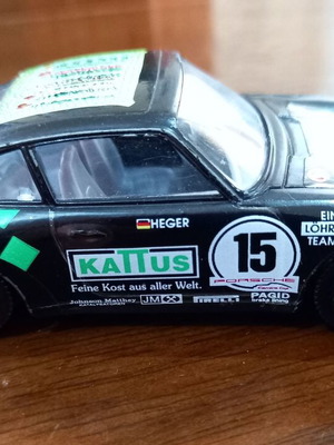Metal model Porsche Carrera 911 racing car used 1:43 scale Burago