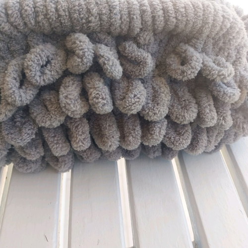 Handmade Puffy bag new with knitted fluffy texture