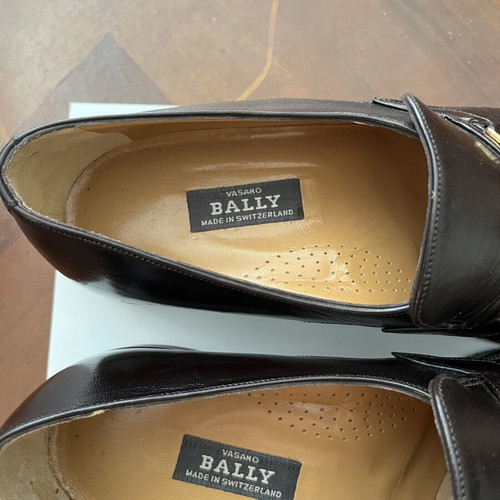Bally shoes new, brown, made in Switzerland, size 41.5