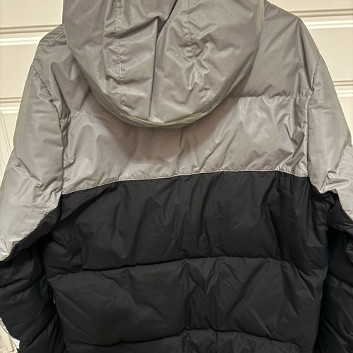 Nike Reflective Puffer used, waterproof with goose down, size S, black and grey
