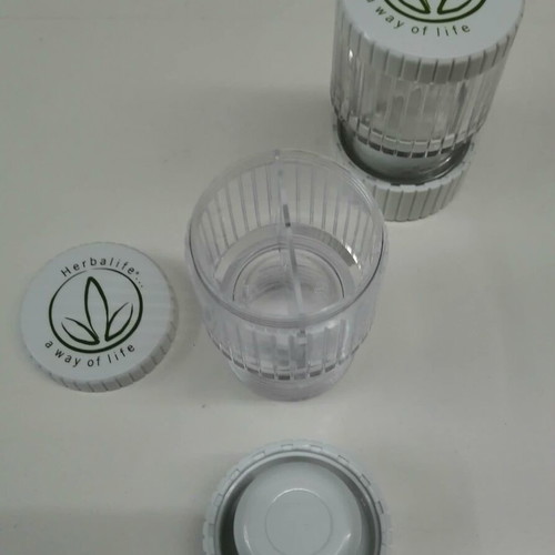 Herbalife tablet crusher and cutter set new