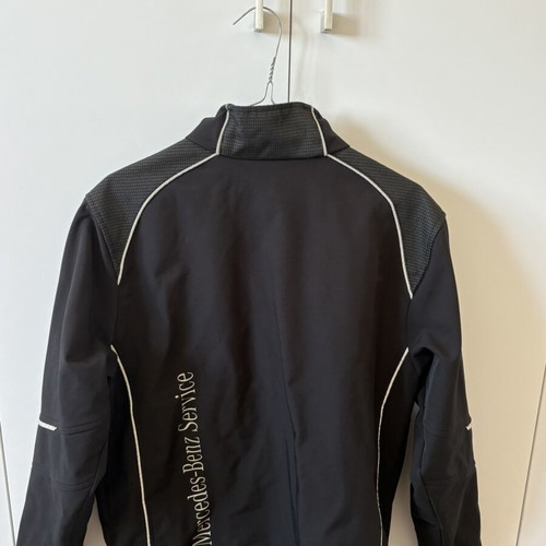 Mercedes jacket like new, black, size M, warm and lightweight