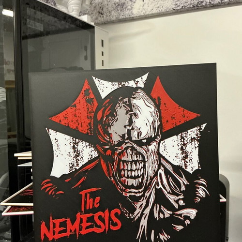 Resident Evil Nemesis decorative item new, PLA