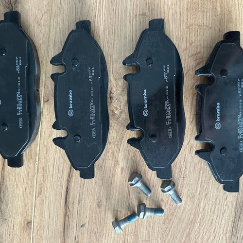 Brembo brake pads P50 050 for Mercedes Benz Vito/Viano 639 new