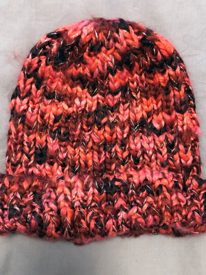 Knit Cap like new, pink