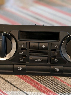 Audi A3 8P air conditioning console like new for 2 din