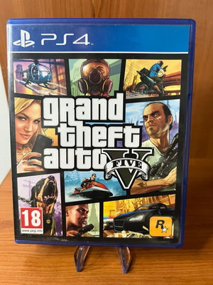 Grand Theft Auto V PS4 used, complete edition