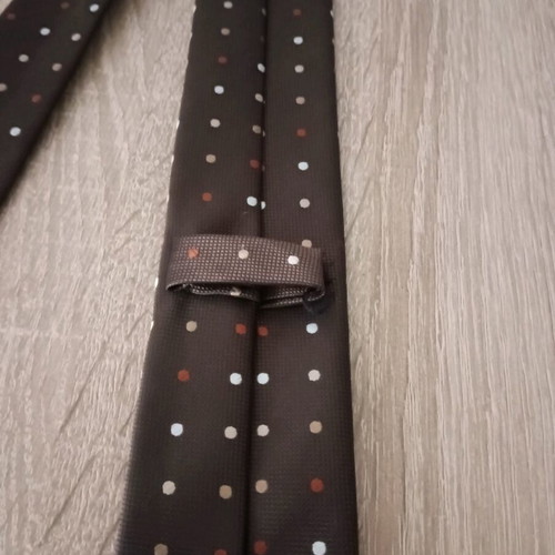 Men's tie brown with dots 100% silk like new