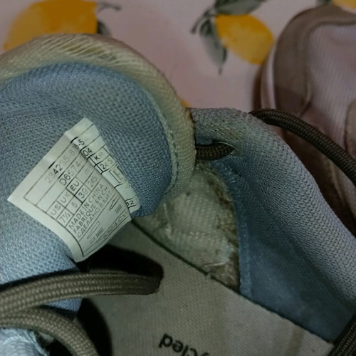 Levi's leather sneakers size 39 used, sport style, beige