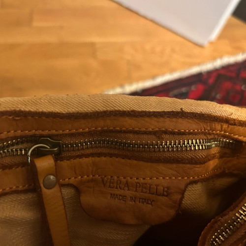 Italian leather bag Vera Pelle like new, brown orange