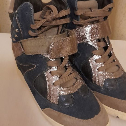 Voi&Noi sneakers boots like new, blue suede, hidden platform, size 39