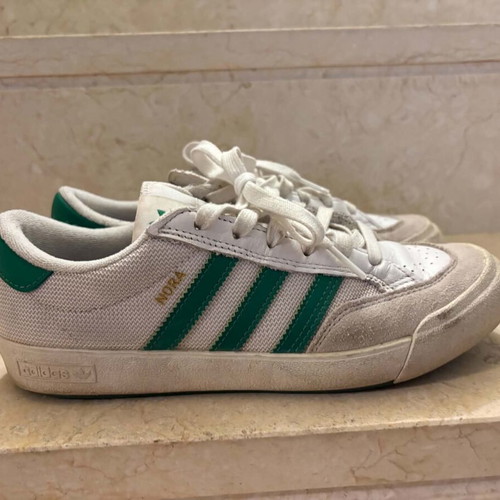 Adidas sneakers size 38.5 like new, white and green