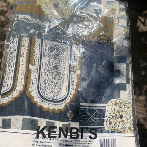 Men's short-sleeve shirt new, size 39-40, multicolor