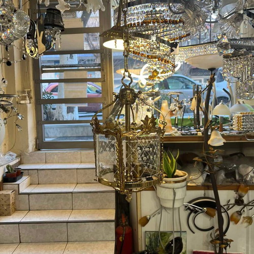 Solid brass ceiling light handcrafted refurbished, Baroque design