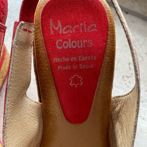 Marina leather platform shoes like new, size 39, beige and red