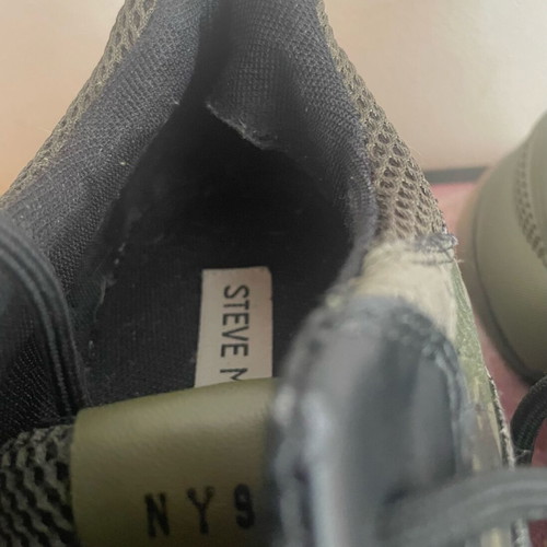 Steve Madden Chunky Sneakers Size 39 Like New Khaki Camo Multi