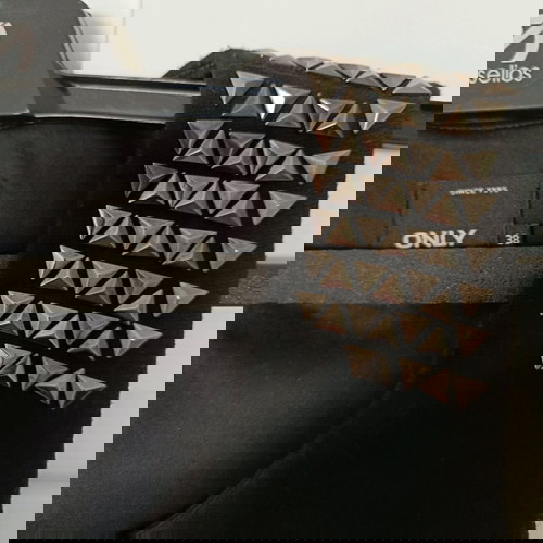 Φόρεμα Only με τρουκς μαύρο, εφαρμοστό μίνι, σαν καινούργιο