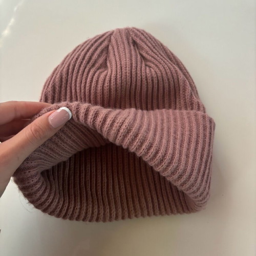 H&M hat like new, worn twice