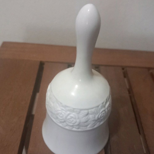 Porcelain bell used, very good condition