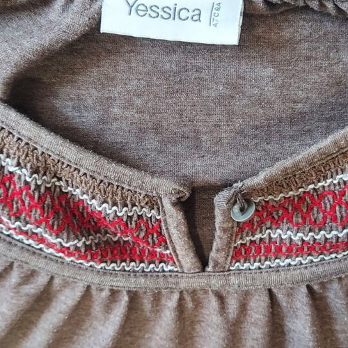 Women's brown Yessica shirt used, one size