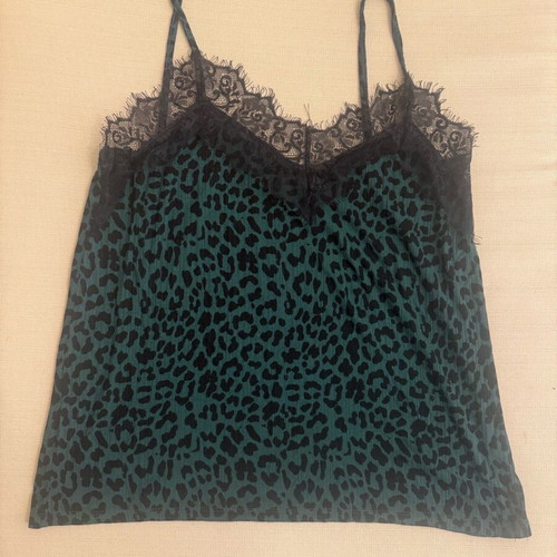 Pull & Bear blouse like new, black and green, size M