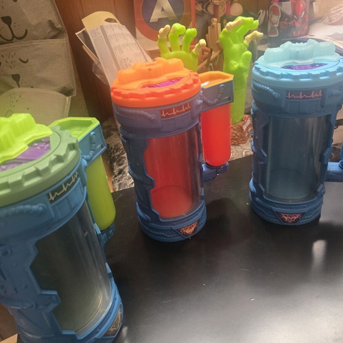 Mr.Beast Empty Capsules used, without figures