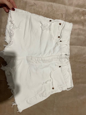 Abercrombie white shorts like new, size XS