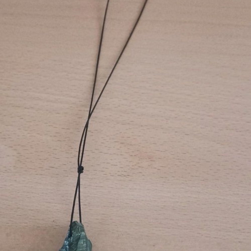 Pendant semi-precious stone used