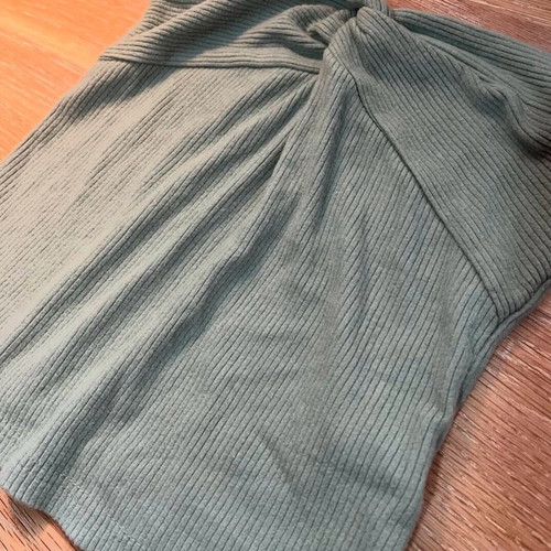 Shein women's green midi top size S new