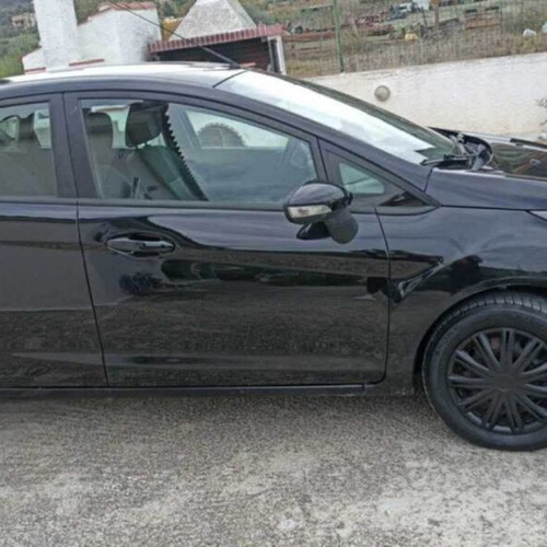 Ford Fiesta 2011 used, 1.4L petrol, manual, 182000 km