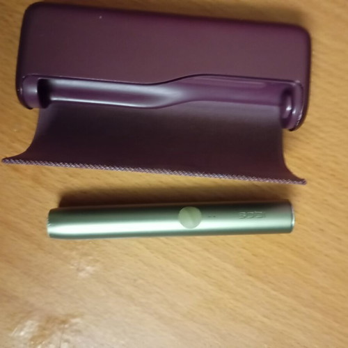 Iqos Iluma electric cigarette used, good working condition