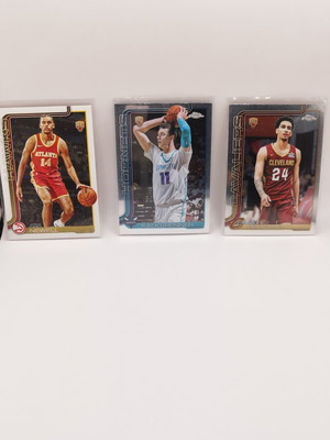 Topps Rookie Cards lot of 17, like new condition