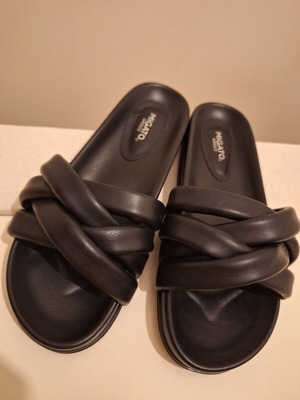 Migato black slip-on sandals like new with padded twisted strap