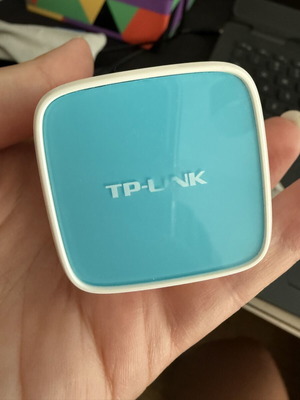 TP-Link Power Bank 2600mAh like new, compact blue/white