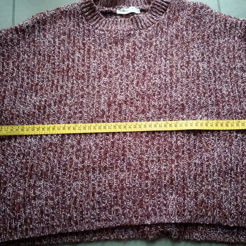 Pull & Bear cropped oversized shirt like new, burgundy and white