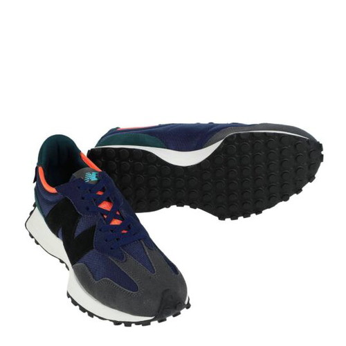 New Balance athletic shoes dark night blue new