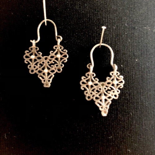 Gianniotika earrings like new, 925 silver, traditional style