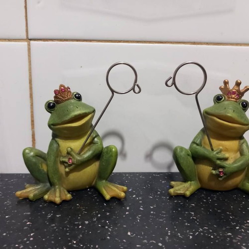 Decorative frog figurines used, set of 2 pieces