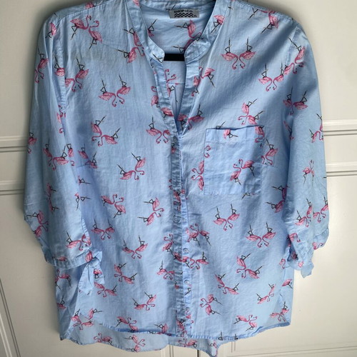 Shirt with flamingo print XL like new, blue and pink