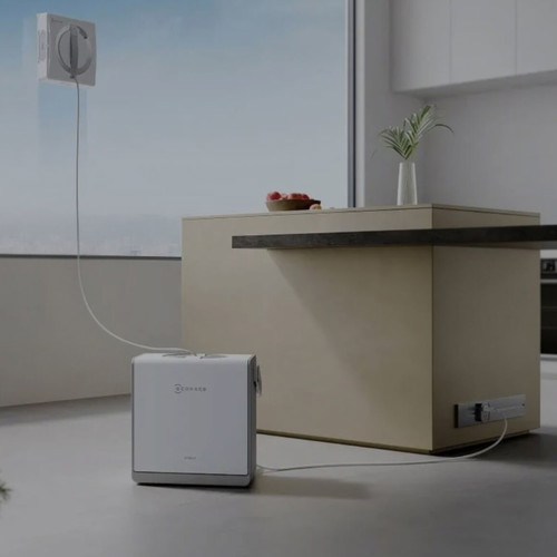 Ecovacs Winbot W2 Omni window cleaning robot like new with docking station