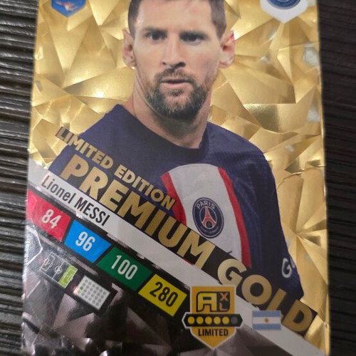 Adrenalyn FIFA 365 trading card used, Lionel Messi