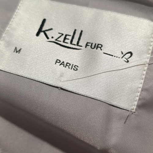 Pashmina scarf like new, synthetic fur, gray, warm and practical
