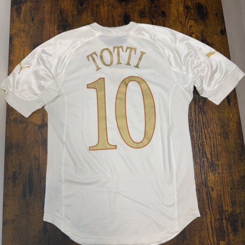 Francesco Totti Italy Euro 2004 Away Jersey used, authentic