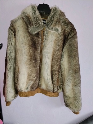 Fur jacket like new, size XL, beige brown