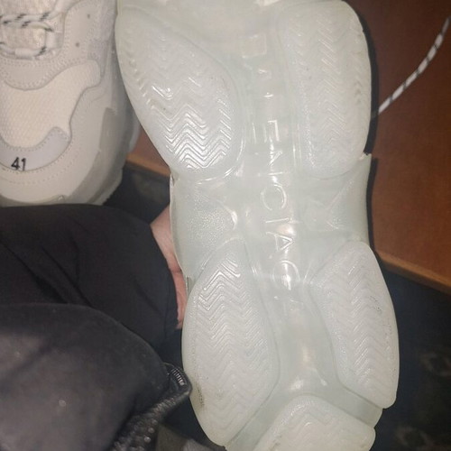 Balenciaga casual shoes white size 41 like new