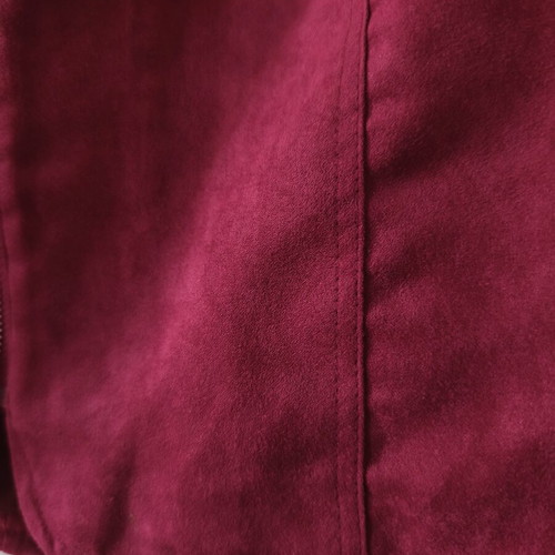 H&M Divided Burgundy Suede Mini Skirt Size 40 like new