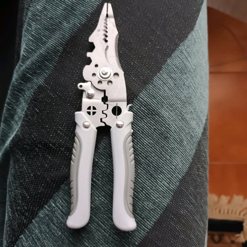 Electrician multitool new with cable cutter and wire stripper