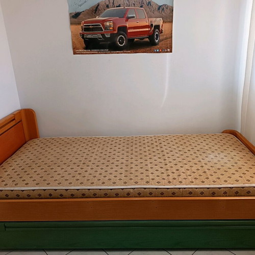 Single bed with used sliding bed and metal frame