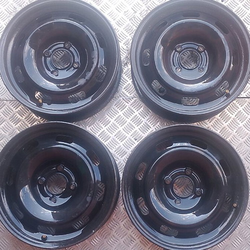 Car steel rims 15 inches like new