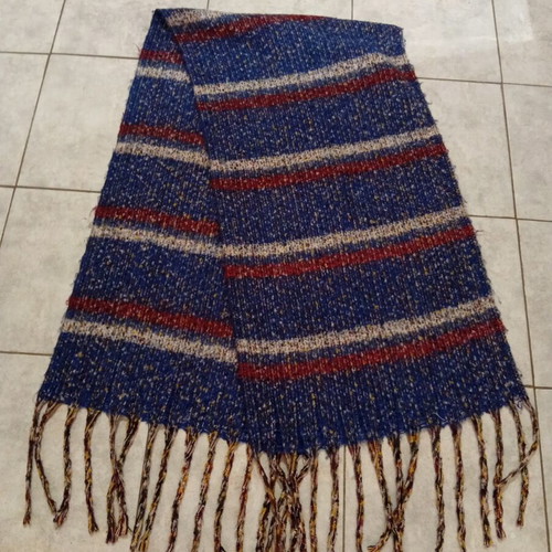 Knitted wide scarf like new